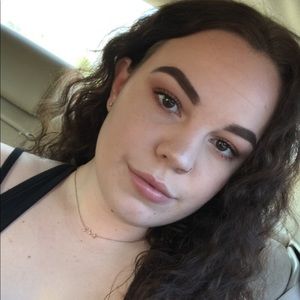 Meet your Posher, Kaitlyn